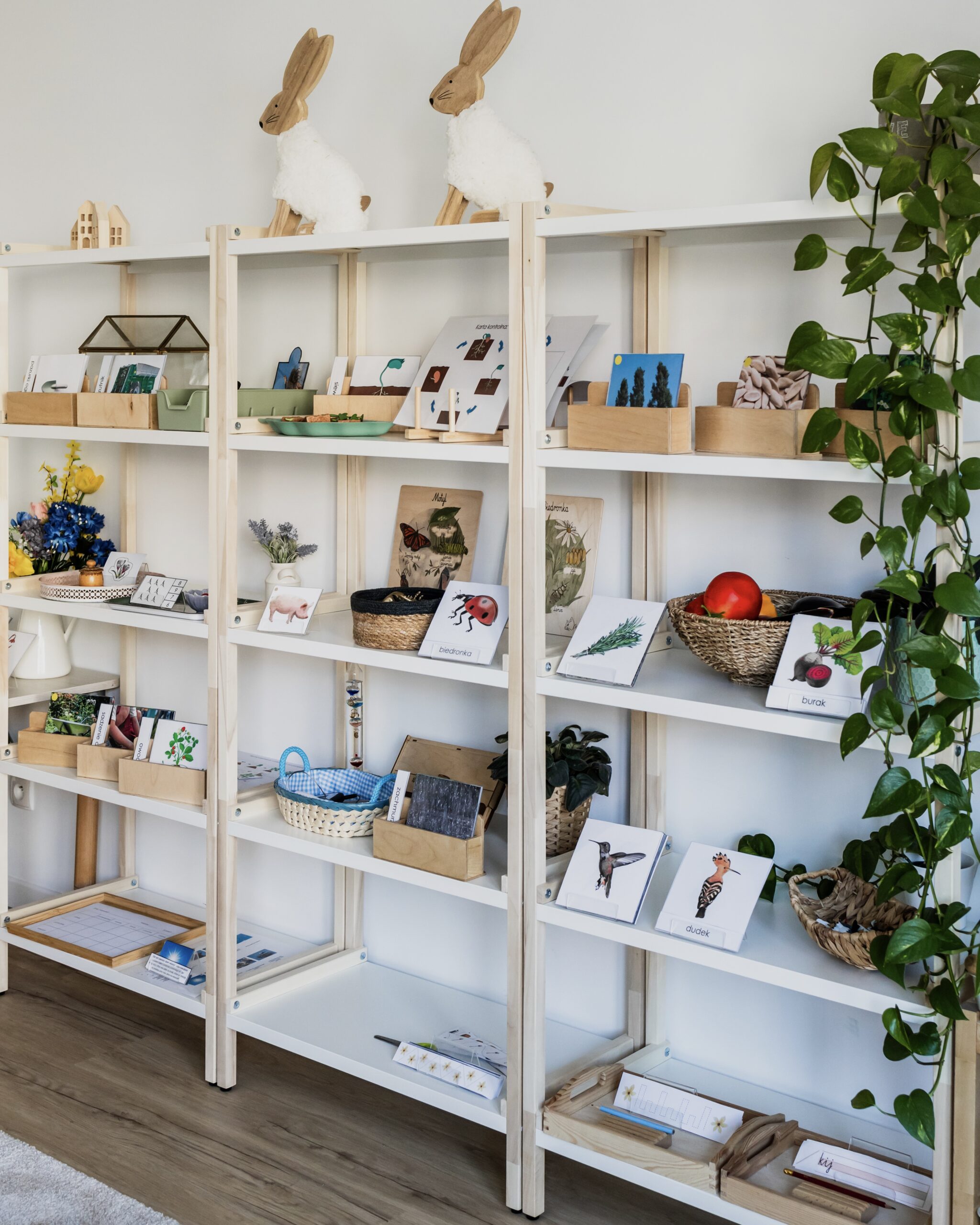 NIEZBĘDNIK EDUKACYJNY MONTESSORI WIOSNA - obrazek 2